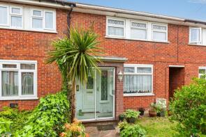 16, Stanley Green East, Slough SL3 7RF