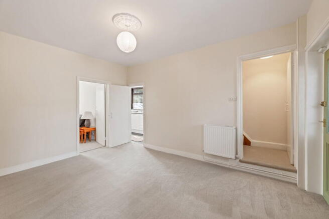 Warrington Road, Lymm, WA13 9BG photo 4