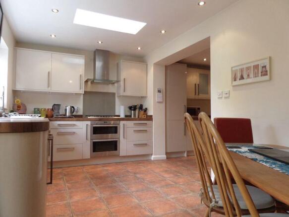 Kitchen 2