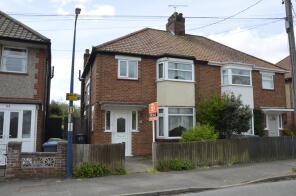 115, Cornwall Road, Felixstowe IP11 9EP