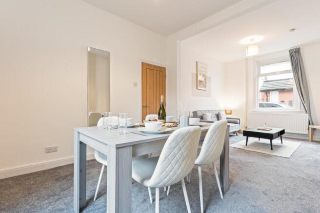2 bed Terraced for sale Image 5