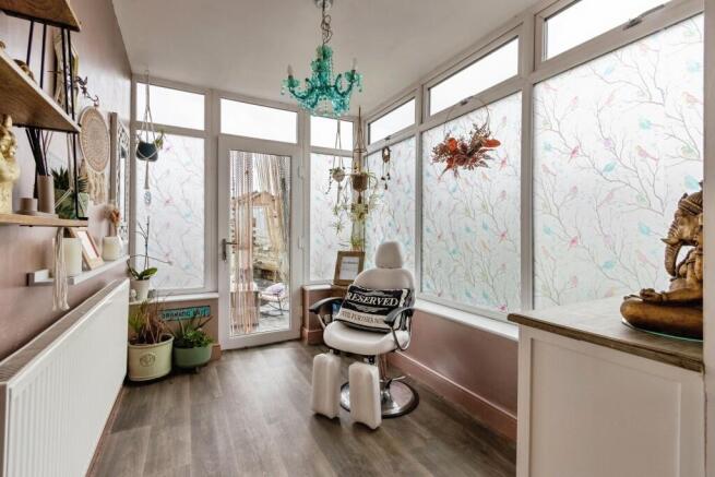 3 bed Semi-Detached for sale Image 7