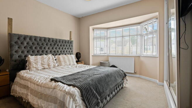 3 bed Semi-Detached for sale Image 10