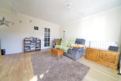 Gloucester Close, Charlestown, Weymouth