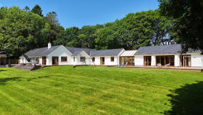 The Retreat, Private Road With Access To Houses, Swallow Tree, Saundersfoot SA69 9DD