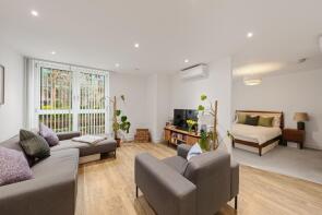 Apartment 1, 36 Lariat Apartments, Cable Walk, London SE10 0TR