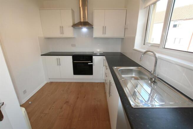 arlingtoncourt,3newkitchen2.jpg