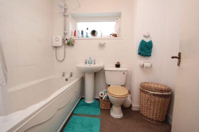 Family Bathroo...