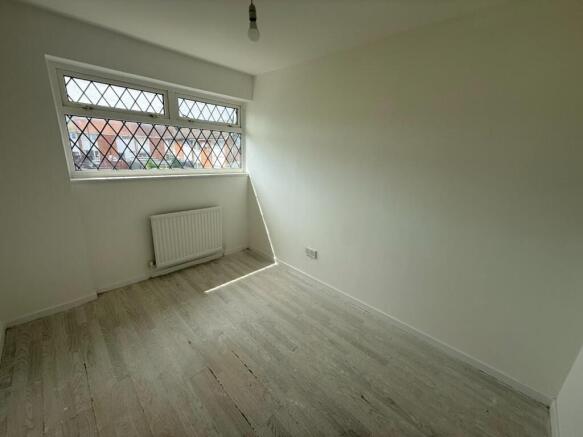 3 bed End of Terrace to rent Image 12