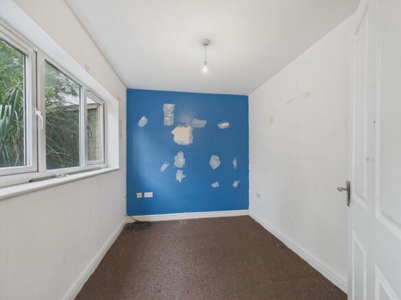 3 bed Town House for sale Image 8