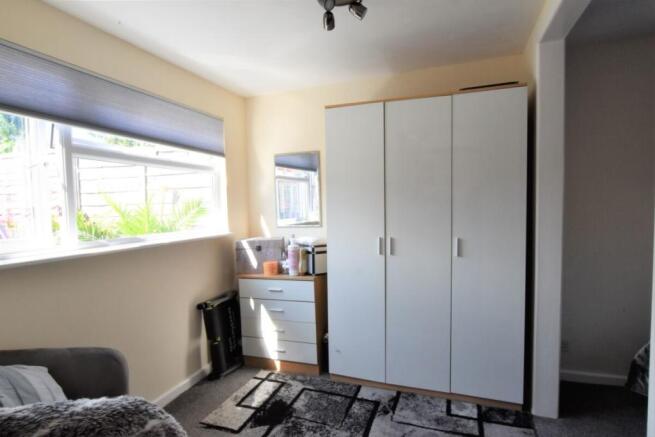 Bedroom / Living Room
