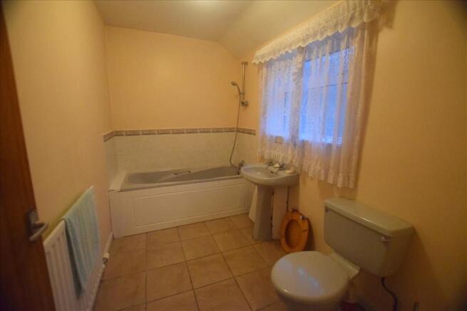 BATHROOM / WC