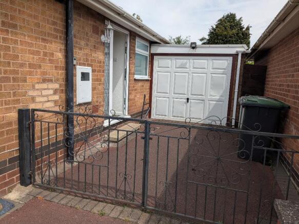 Side door access