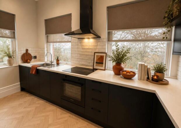 Exclusive High-End 3-Bedroom Duplex in the Heart