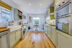 46, Aslett Street, London SW18 2BN