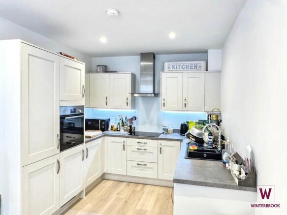 Empress Drive, Wallingford photo 4