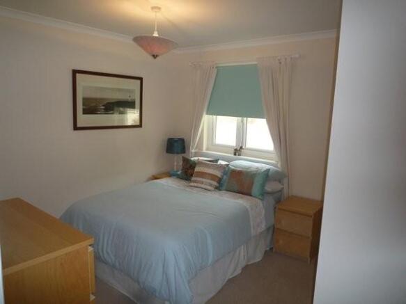 BEDROOM 2