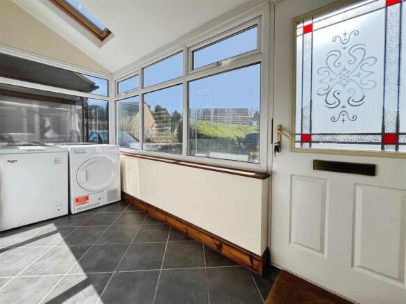 3 bed Terraced for sale Image 10