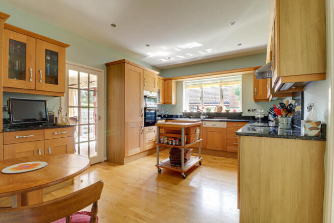 Kitchen/Breakfast Room