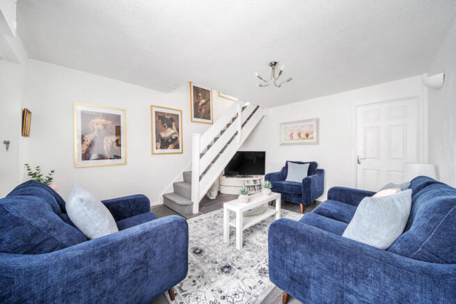 1410527-8-698b5cc768d2a