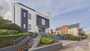 Flat 32, 70, Walton Street, Aylesbury HP21 7QP