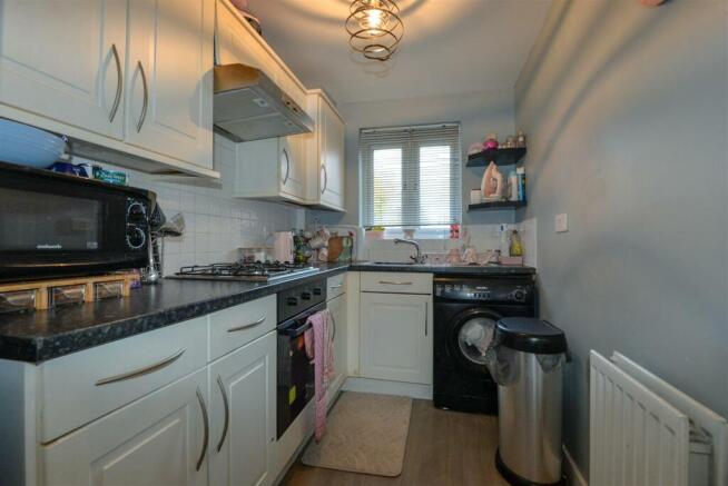 Kitchen 1.jpg