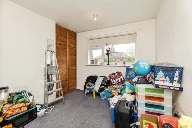 3 bed Semi-Detached for sale Image 11