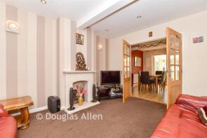 85, Carnforth Gardens, Hornchurch RM12 5DR