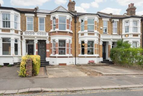 Kings Road, Leytonstone, London, E11 1AT