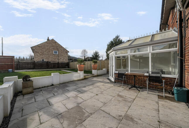 1402404-2-696f721...