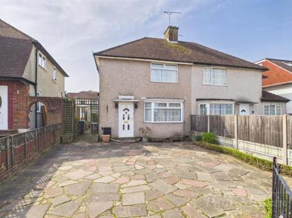 Parkway, New Addington, Croydon