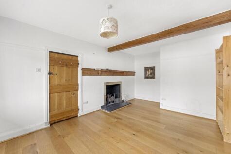 Heath Close, Barnet, London, NW11 7DT