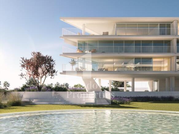 Luxury and Exclusivity in Vilamoura, close to the Marina and the Beach