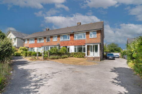 Beacon Road, Crowborough, TN6 1AS