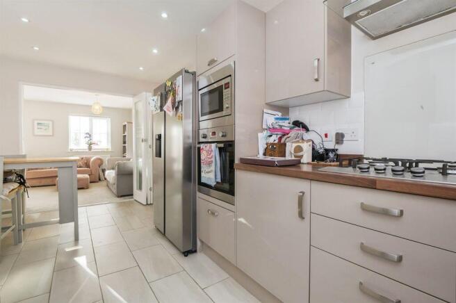 Maidman Place, Hedge End, SO30 photo 5