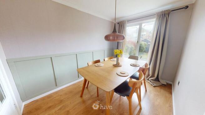4 bed Detached for sale Image 6
