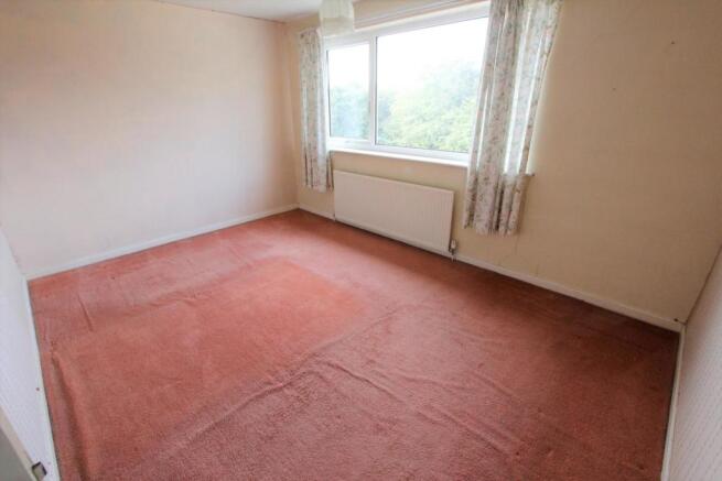Bedroom 1.JPG