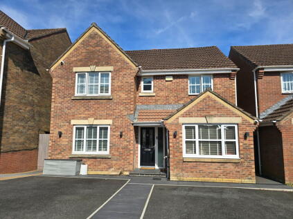 Clos Yr Hesg, Tregof Village, Swansea Vale