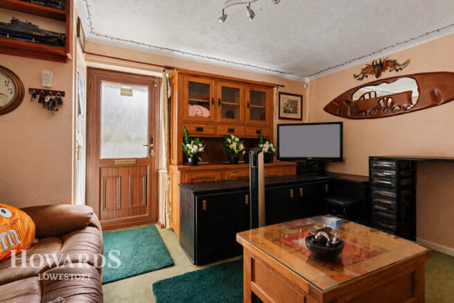 Harebell Way, Lowestoft photo 4