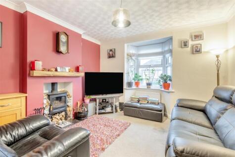 New Road, Ditton