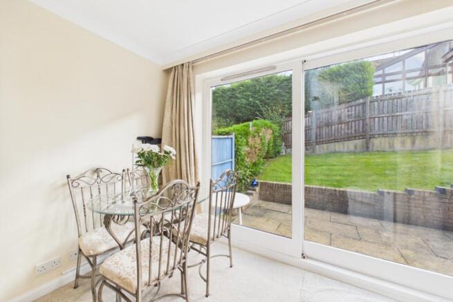 Celandine Court, Sheffield, South Yorkshire, S17 photo 4