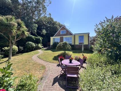 East Cliff Close, Dawlish, EX7