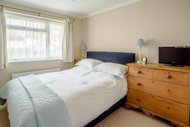 8377953-interior11.jpg