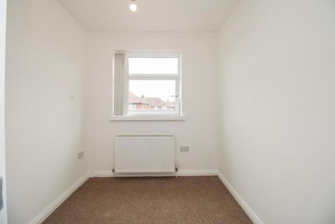 3 bed Semi-Detached for sale Image 7