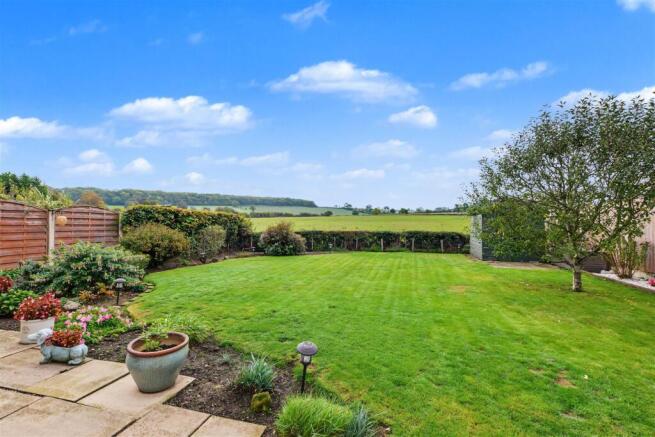 Smalls Croft, Woodborough, Nottingham photo 2