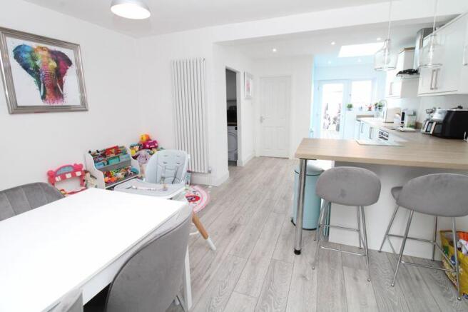 Kitchen/Dining Room