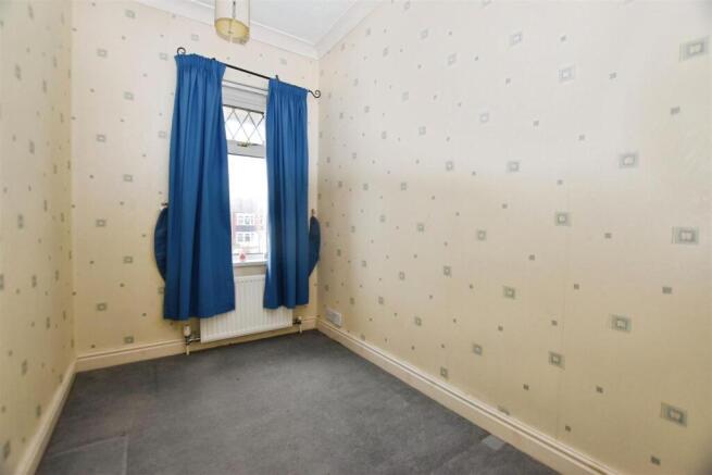 3 bed Terraced for sale Image 9