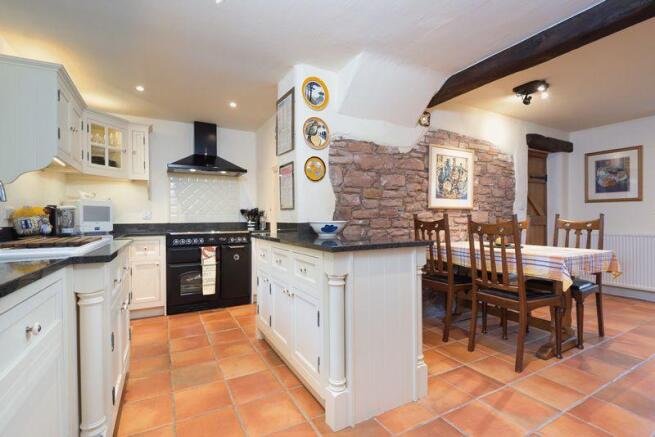 Dining kitchen