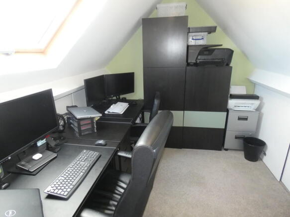Photo 15