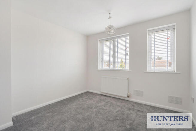 3 bed Semi-Detached for sale Image 11